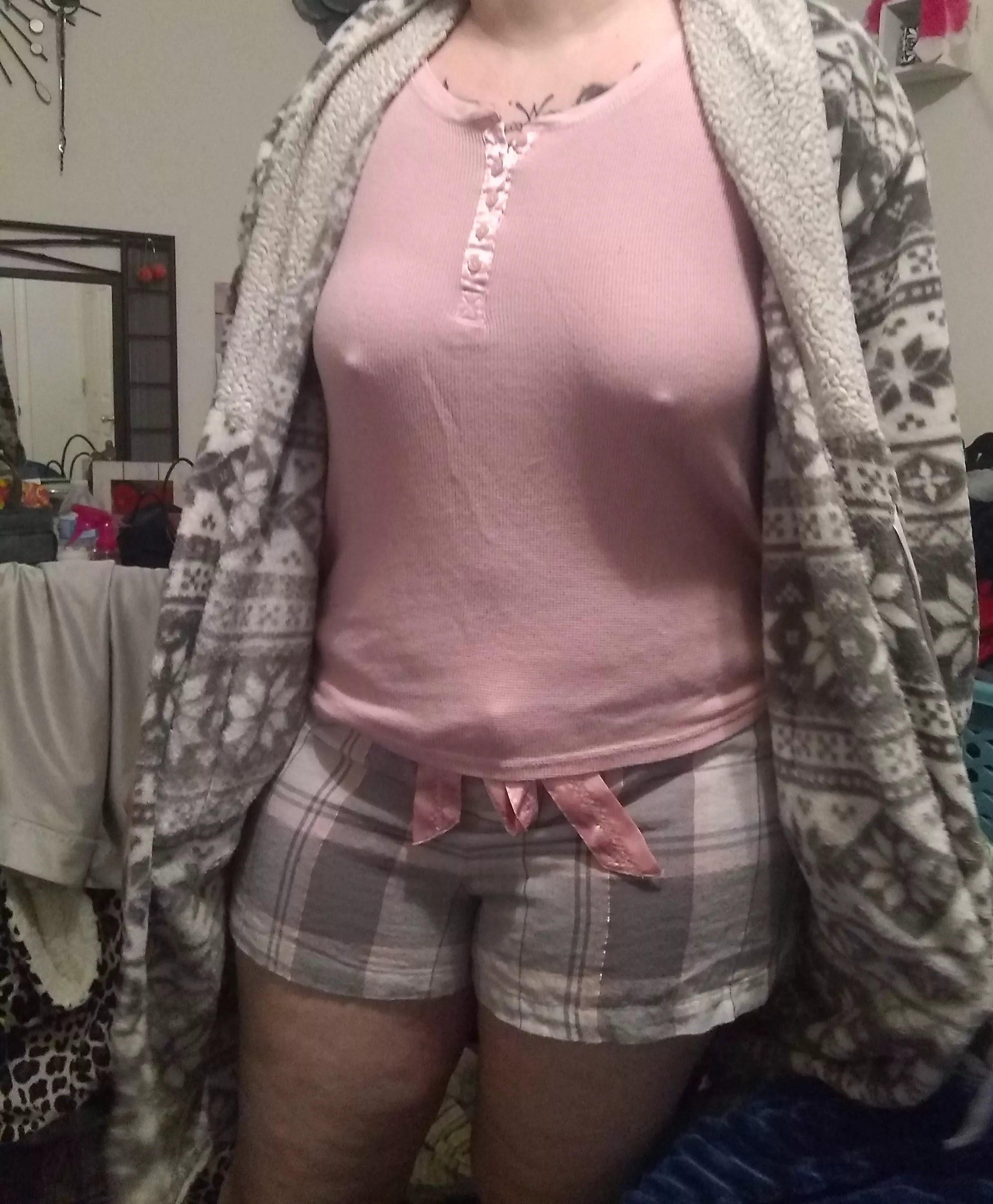 Nipples can't get any harder🥶😉😛