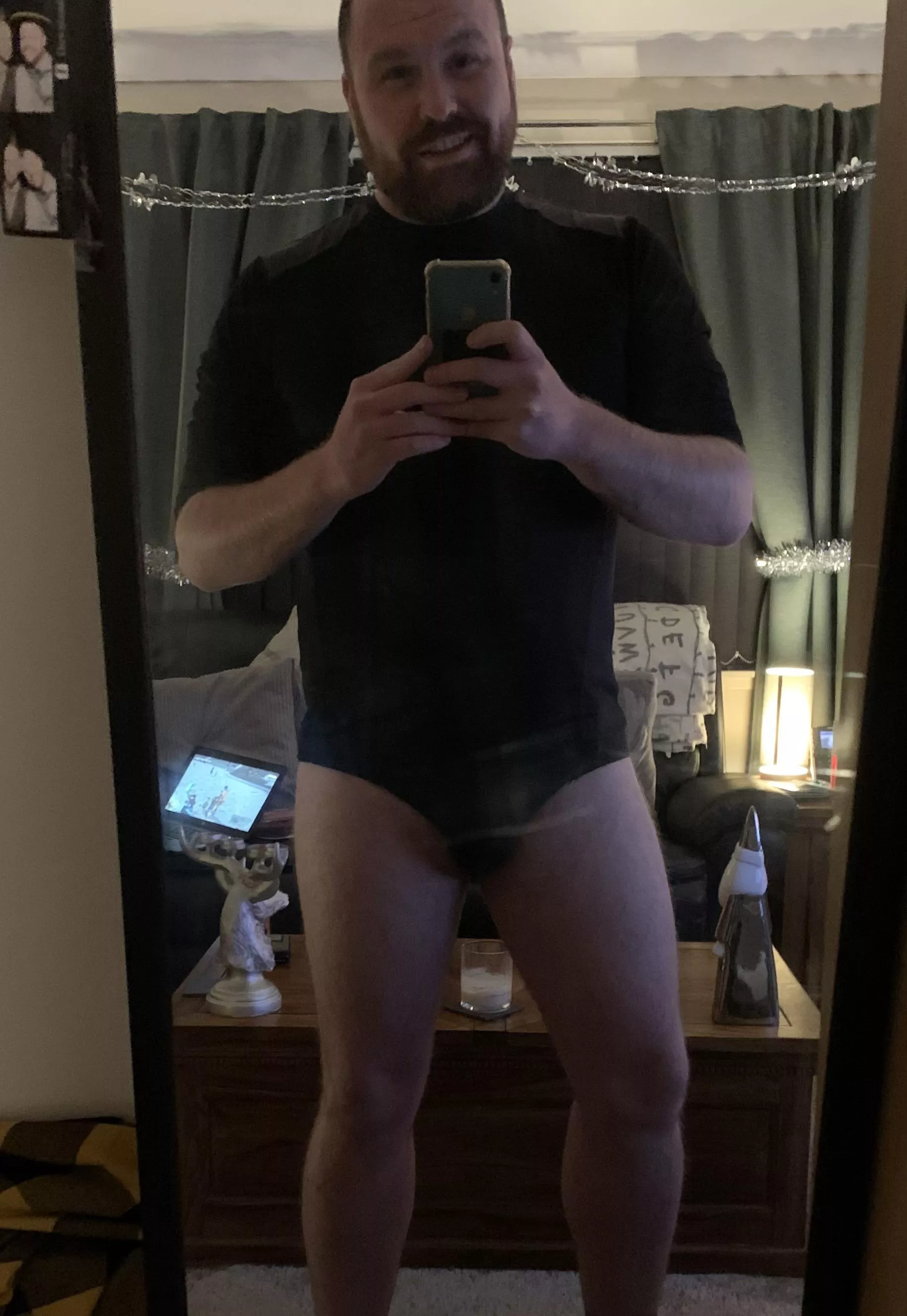 No better feeling than getting out of jeans after a big dinner 😅 happy new year you gorgeous guys No better feeling than getting out of jeans after a big dinner 😅 happy new year you gorgeous guys