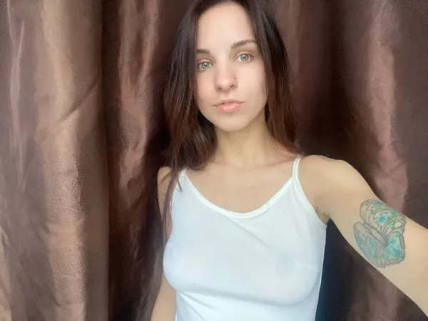 No makeup but I hope it's ok! ๐