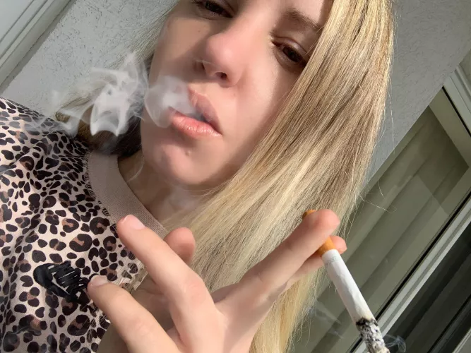 No makeup kinda smoke 💨