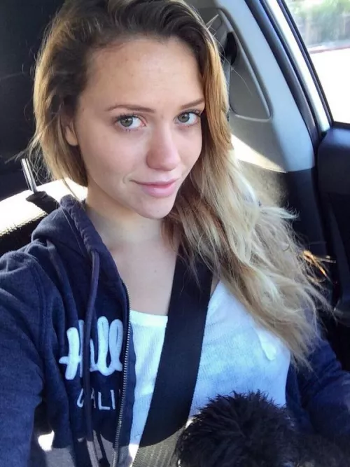 No makeup selfie