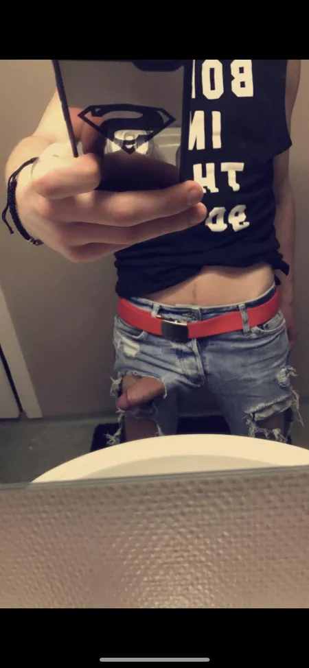 No way Im gonna hide this one π¬