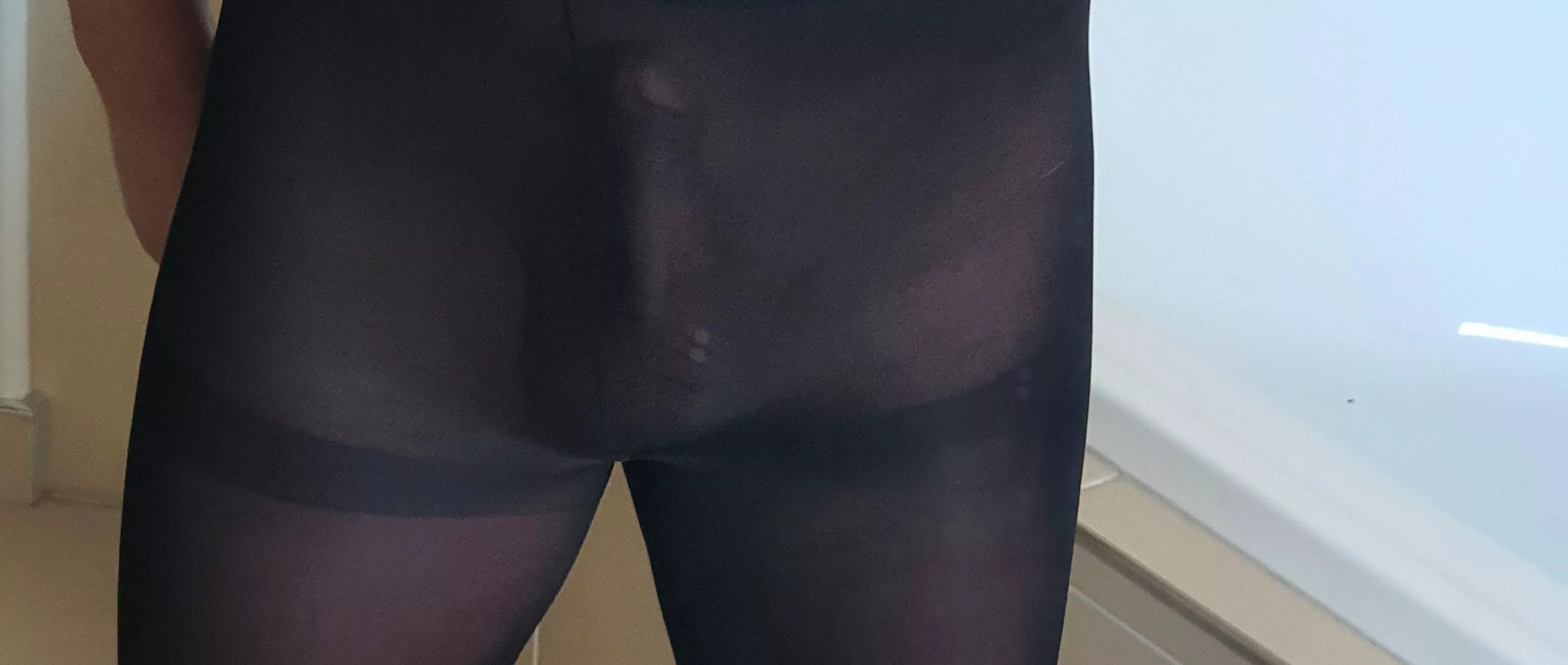 Non nude.....thoughts ? Non nude.....thoughts ?