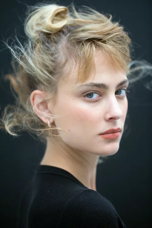 Nora Arnezeder (Austrian/Egyptian actress) Nora Arnezeder (Austrian/Egyptian actress)