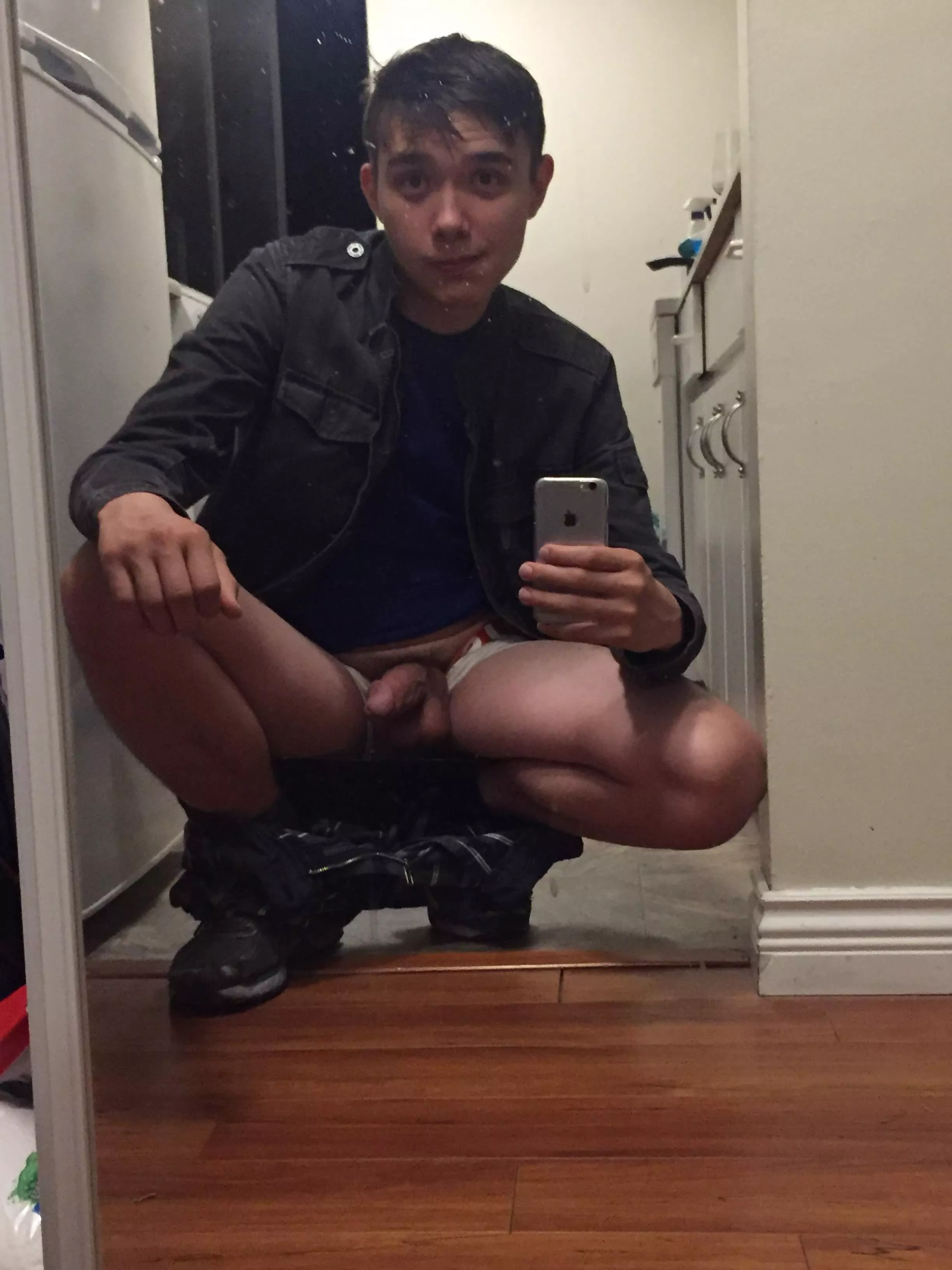 Not hard but thought this was a fun pic nonetheless 😅