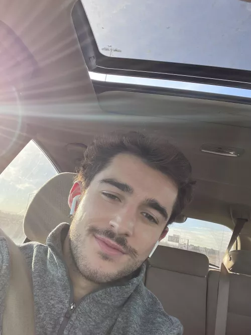 Not me intentionally getting stuck in standstill traffic so I can take a cute selfie Not me intentionally getting stuck in standstill traffic so I can take a cute selfie