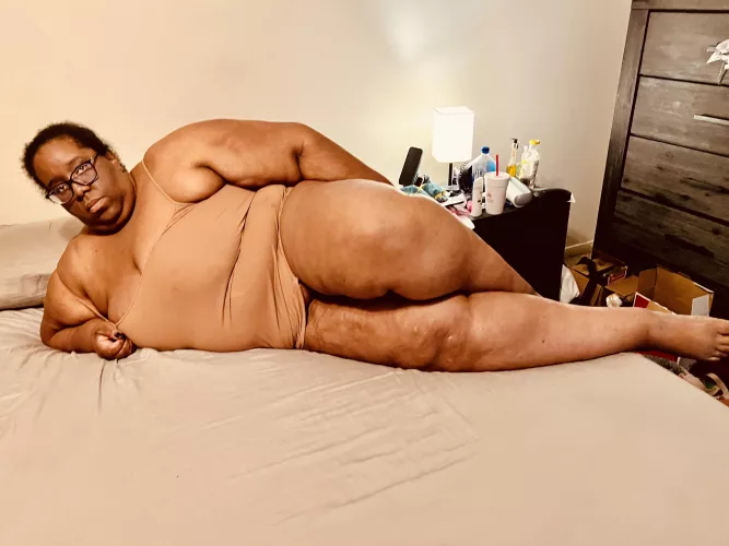 Not quite ready for bed😈 are you?