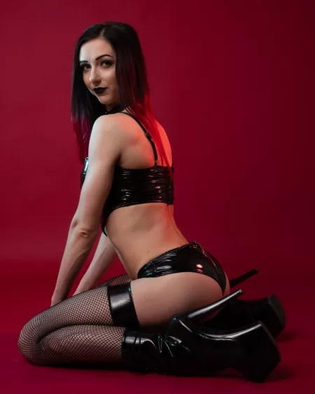 Nothing better than leather ;) Nothing better than leather ;)