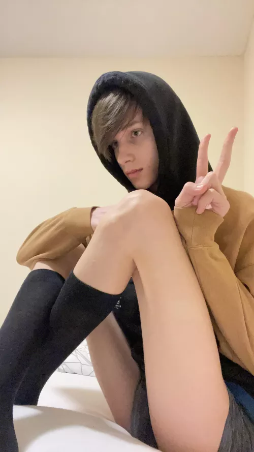 nothing here just a boy in a hoodie hehe!๐ nothing here just a boy in a hoodie hehe!๐