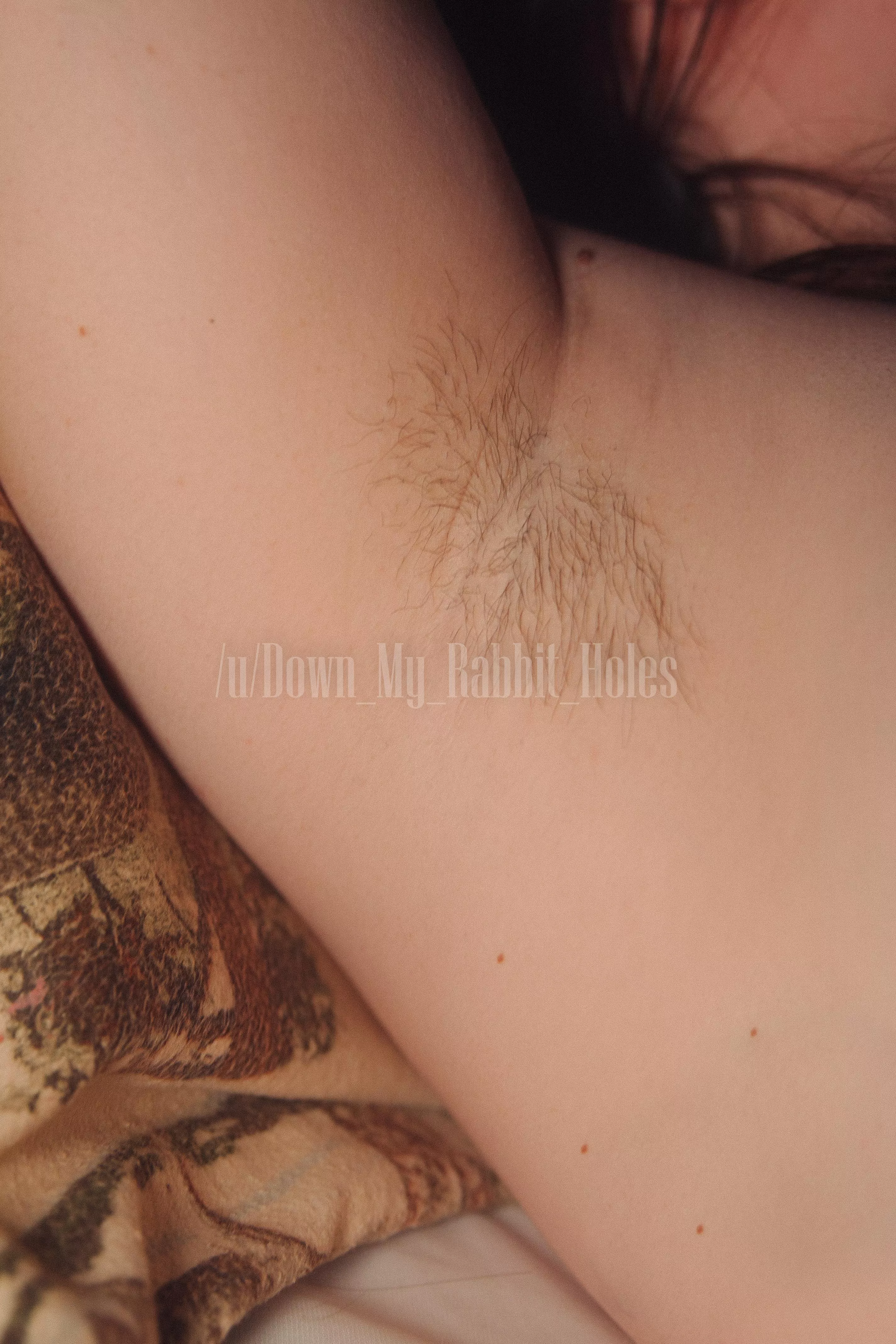 Now that it's finally cold I can let it get long again. 😊😊😊