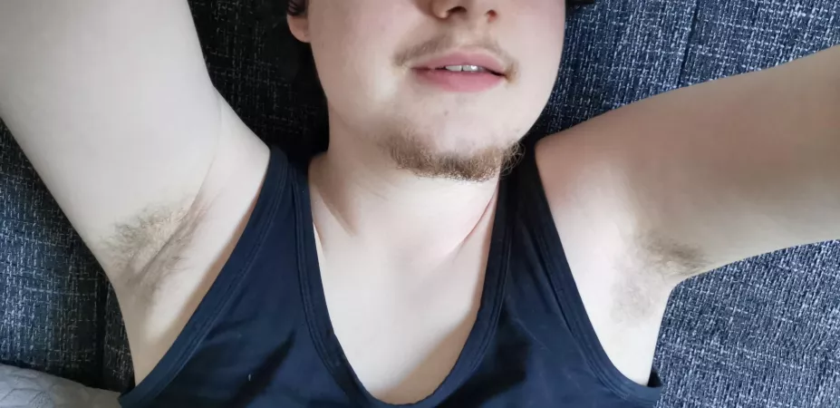 Now who's gonna come and worship me?😈