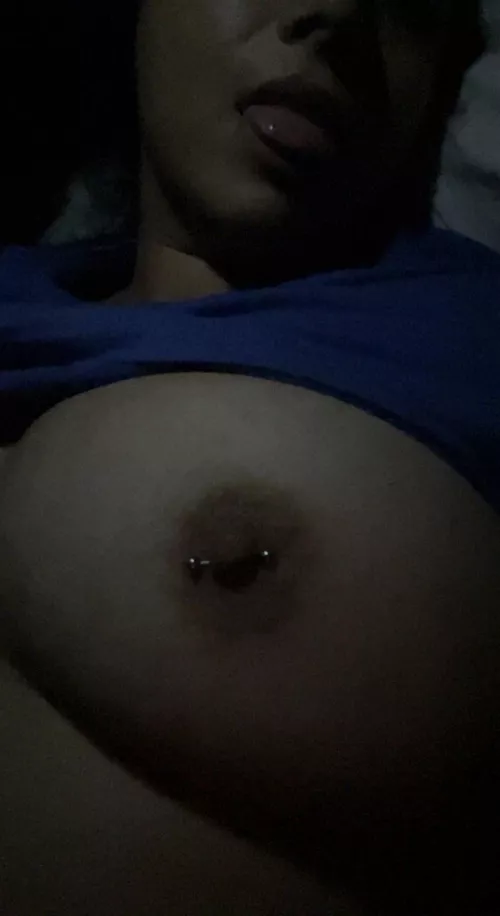 NSFW A little chilly ❄️