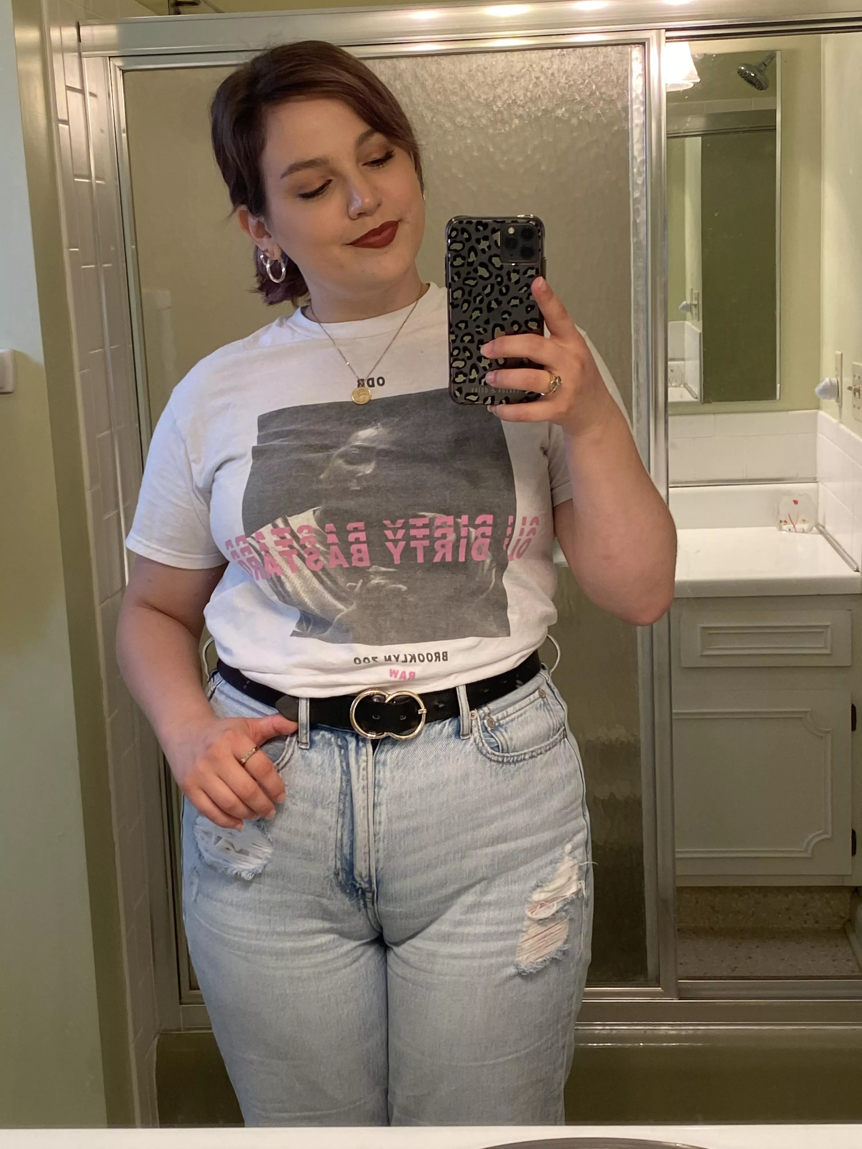 [OC] [F]25 hello from me and my pussy! We are happy to see you!