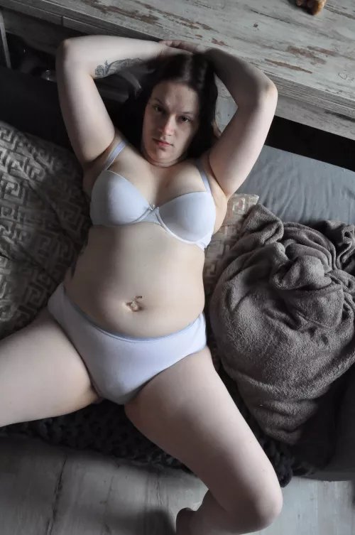 [OC] First weeks beeing pregnant