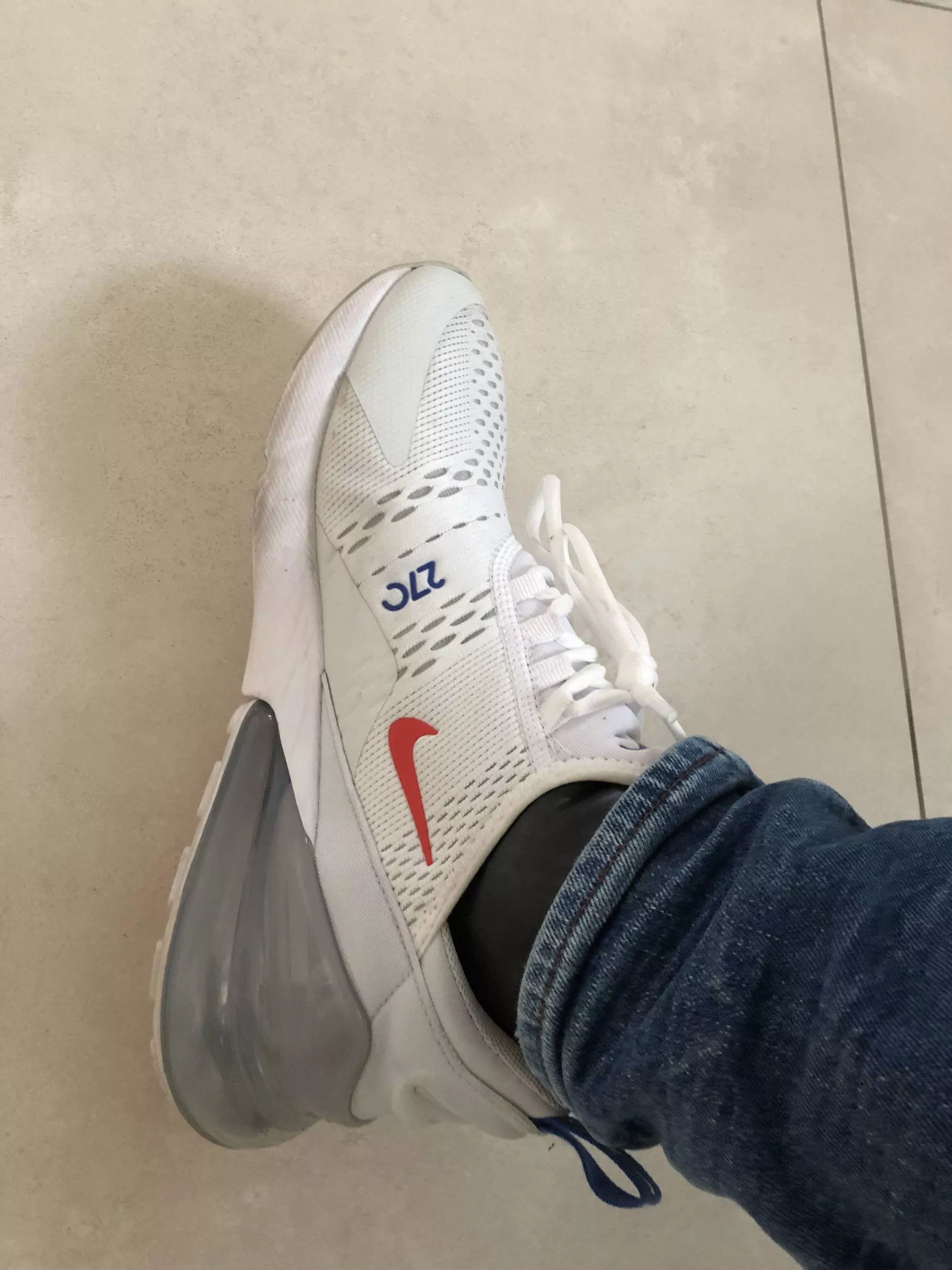 [OC] Getting used to my latex toe socks ?