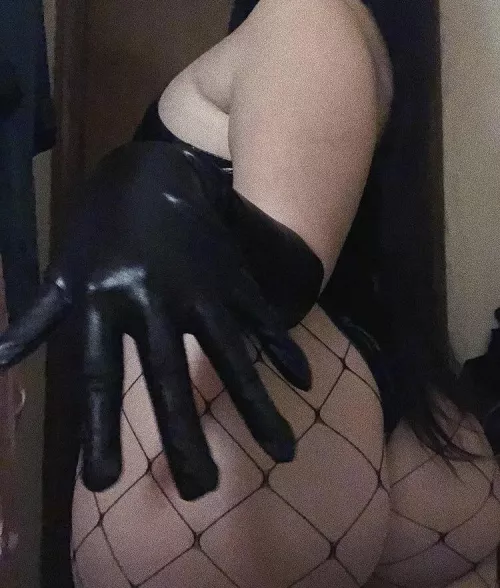 [oc] i want a slave boy to train & mindfuck