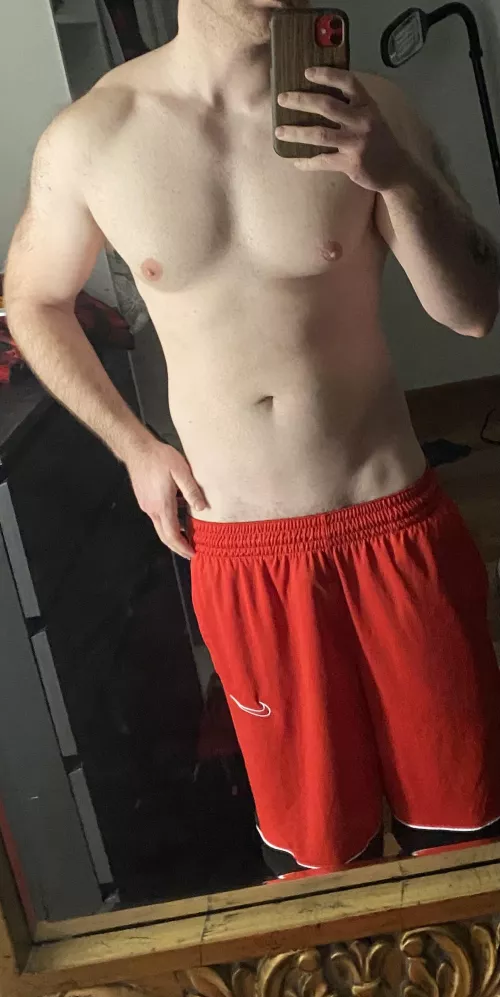 OF is free for the first ten subs, who wants to be dominated