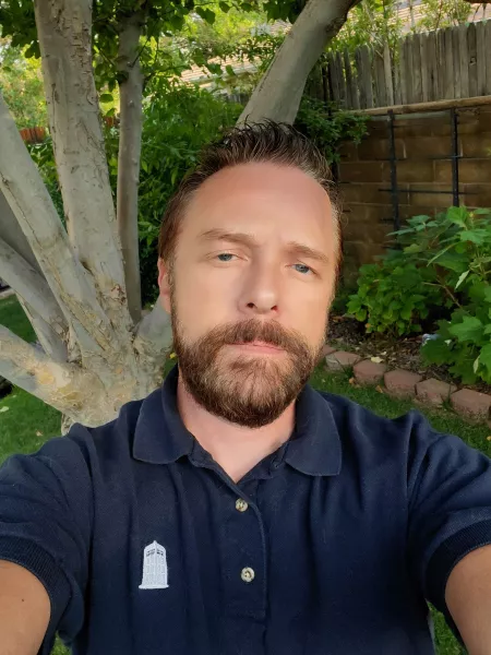 Off to work to explore time and space ๐คญ Happy Thursday!