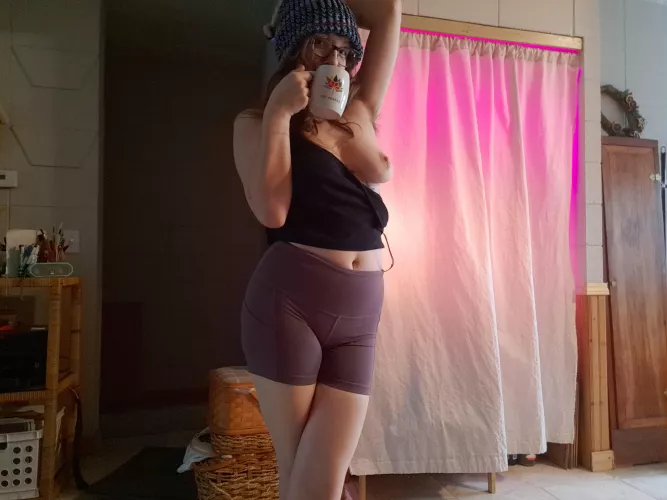 Oh Canada 🇨🇦 (my third favorite mug)