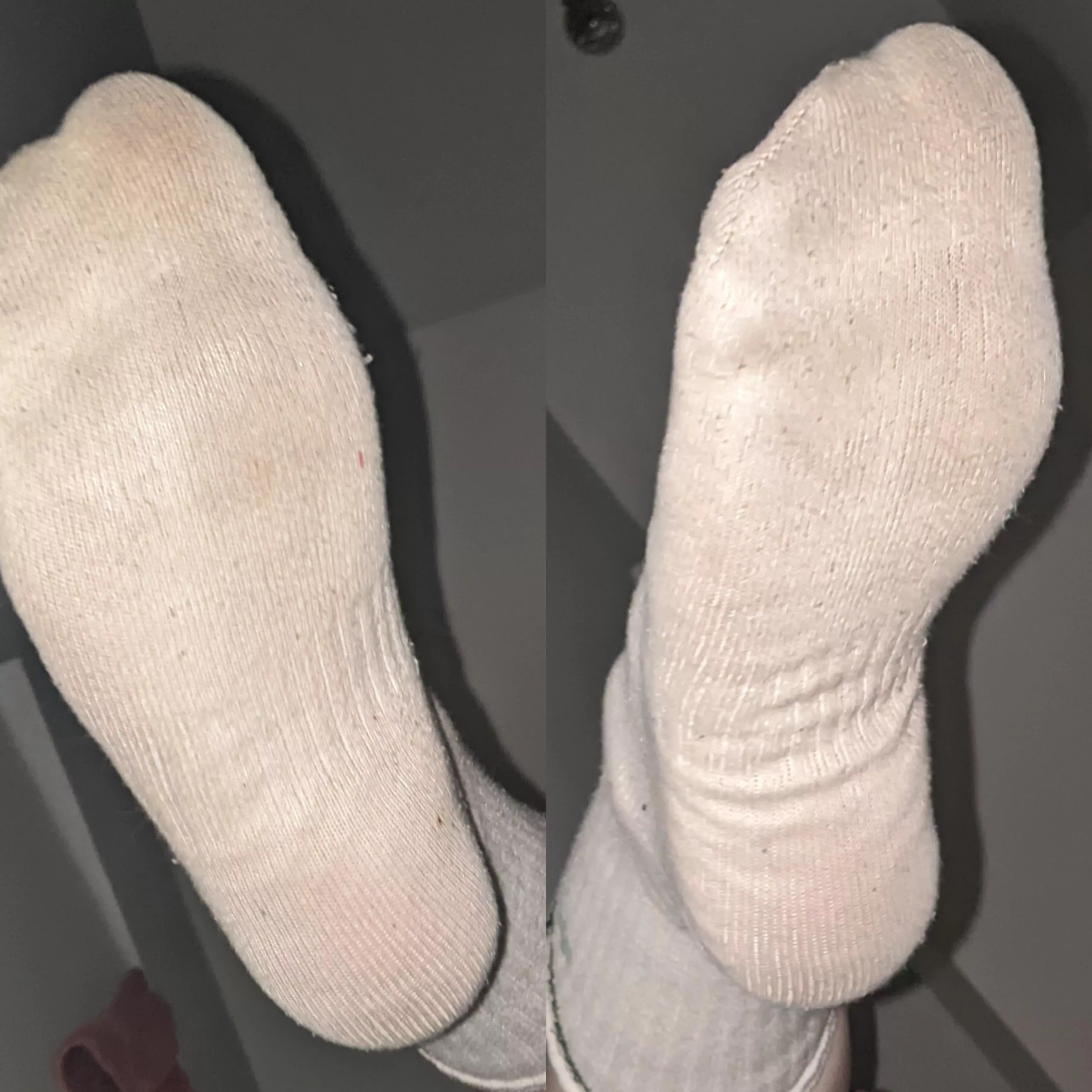 Oh God these socks are so smelly