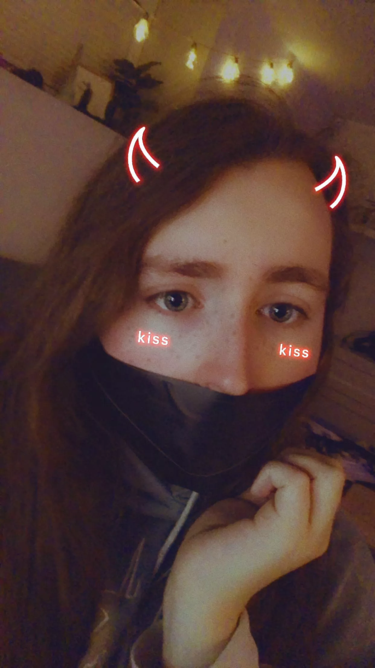 Oh no I sure hope nobody comes in and take advantage of me rn