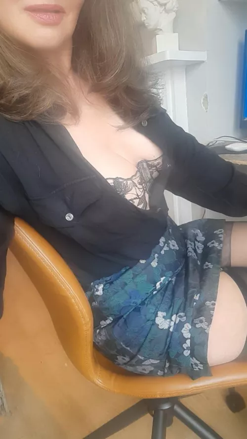 OK you can hot desk next to me but you may need to plug in under my desk. 😜