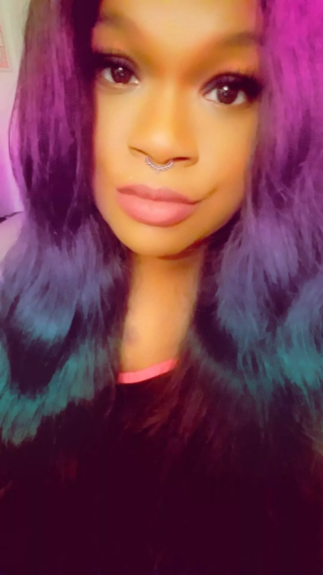 Okay... Last one for tonight. This is my absolute favorite filter! It's awesome! 😍