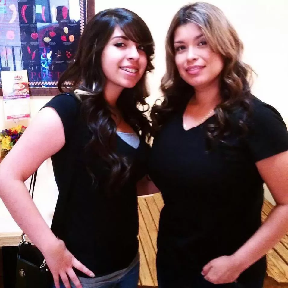 Older pic of me and my mom. Isnβt she beautiful?? Older pic of me and my mom. Isnβt she beautiful??