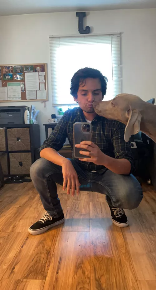 Oliver likes to photo bomb my pictures ๐ถ Oliver likes to photo bomb my pictures ๐ถ