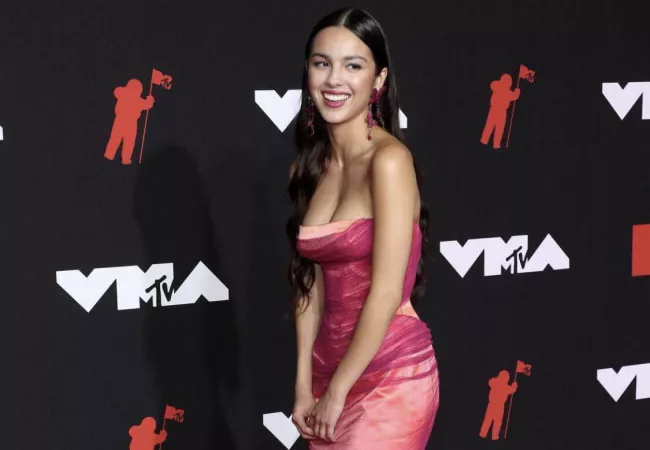 Olivia Rodrigo Boobs Olivia Rodrigo Boobs