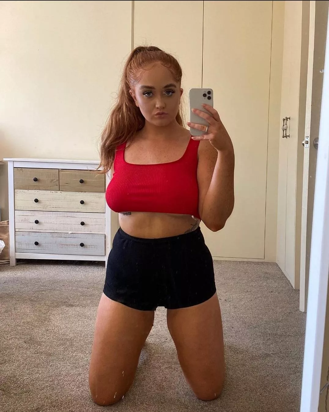 On her knees ready to go On her knees ready to go