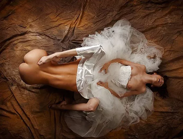 On her most special day, the bride deserves to be spoiled and indulged in every way possible, and some things only her best friends can do for her. On her most special day, the bride deserves to be spoiled and indulged in every way possible, and some things only her best friends can do for her.
