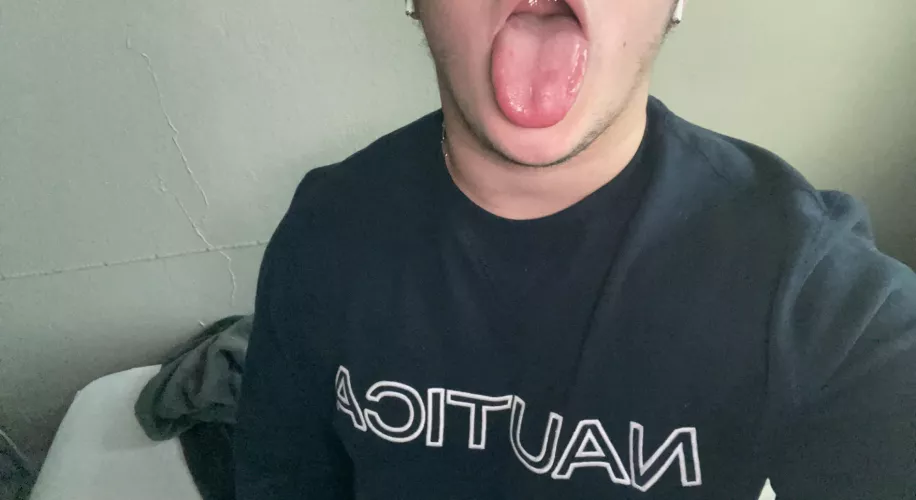 On me knees like a good boy 🥺