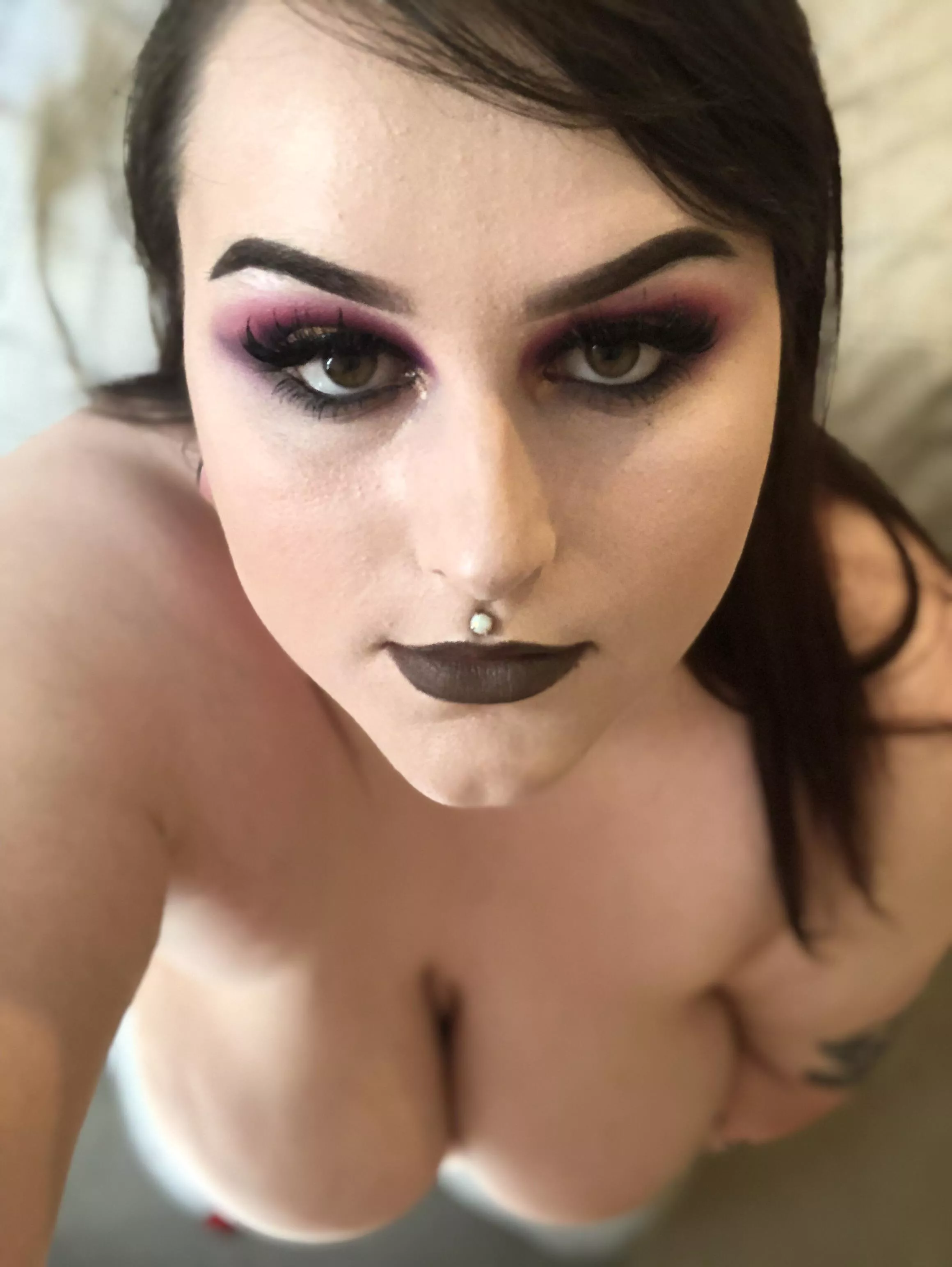 On my knees and ready to please ๐ On my knees and ready to please ๐