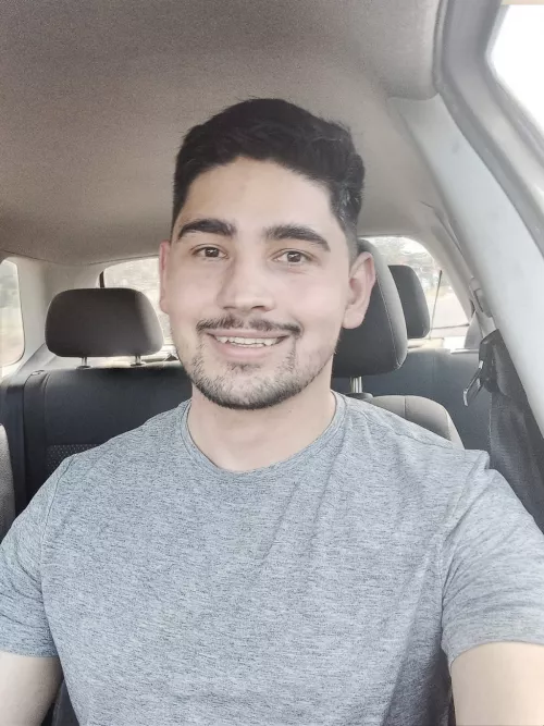 on my way to the gym to do some squats🍑 on my way to the gym to do some squats🍑