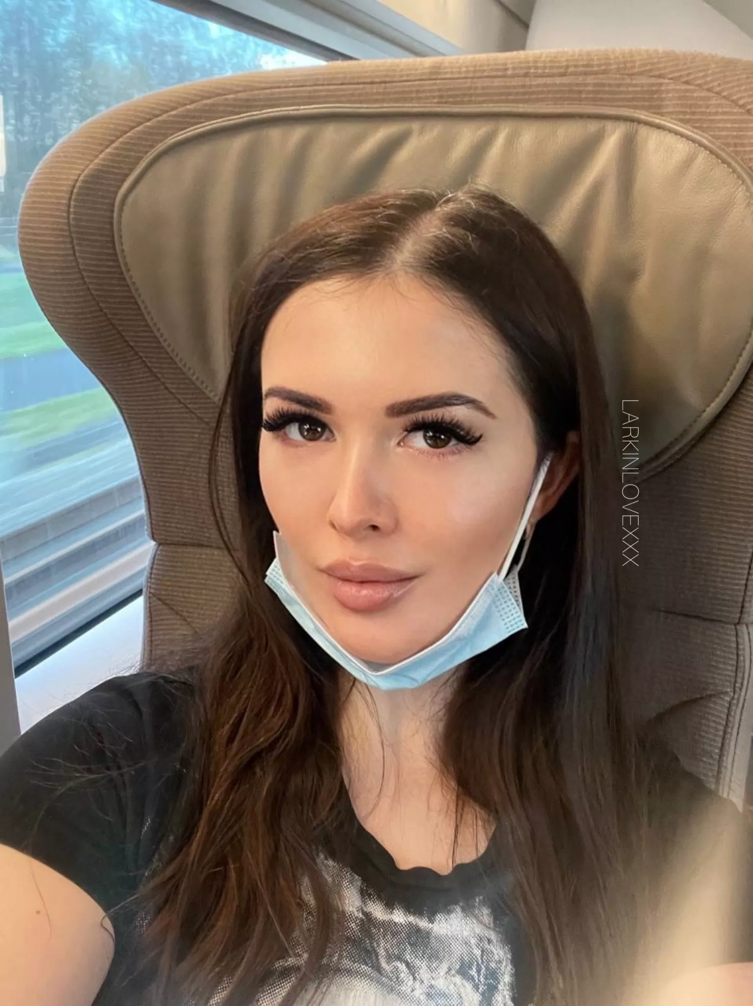 On my way to visit a *certain someone* 😈💦💦 On my way to visit a *certain someone* 😈💦💦