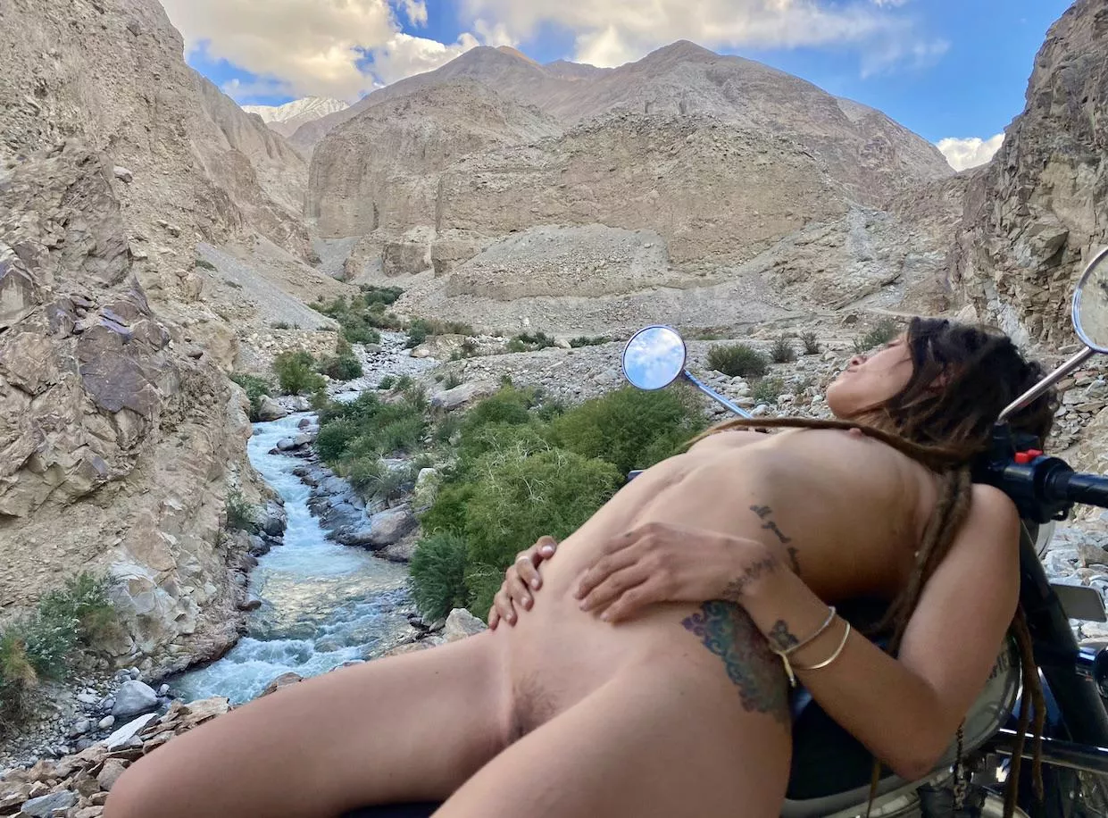 On my way to your moms house On my way to your moms house