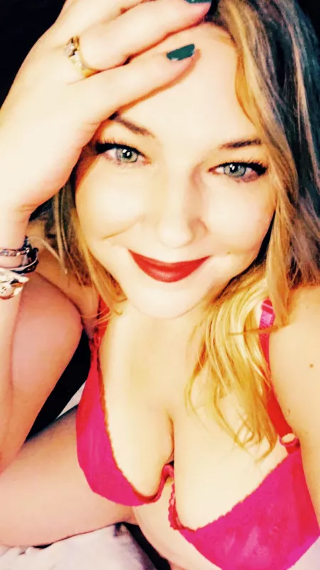 On Wednesdays we wear pink 💋