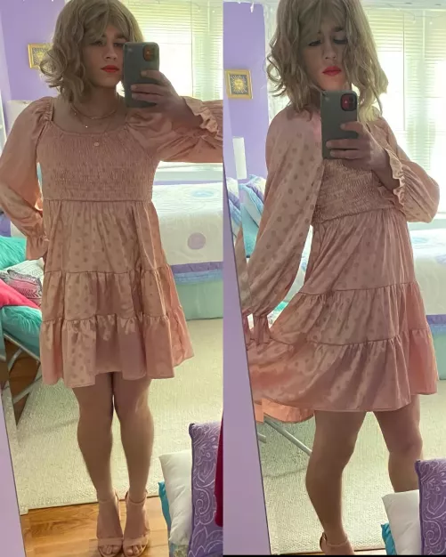 Once upon a Time this bitch that I enslaved a year ago used to wear joggers and a sweater on Saturdays, look at my enslaved sissy now 🤣dolled and in a dress 👗 on a Saturday 😉