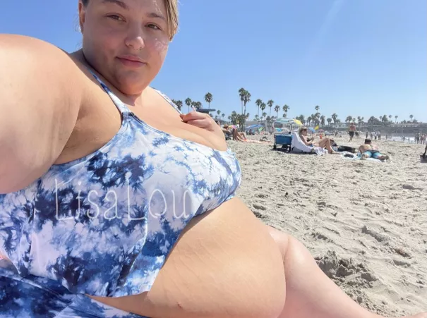 One of my biggest sexual fantasies of all time was to be the fattest person on a crowded beach and Iโm happy to report that itโs not just a fantasy anymore. ๐ฅต๐คค๐