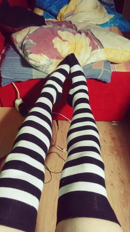 One of my old pics. Sorry for bad quality and that whole messπ