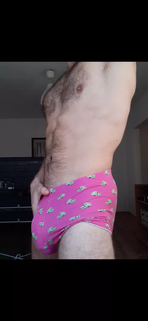 Only ⬆️ if you want this Bulge inside you🥵 😈