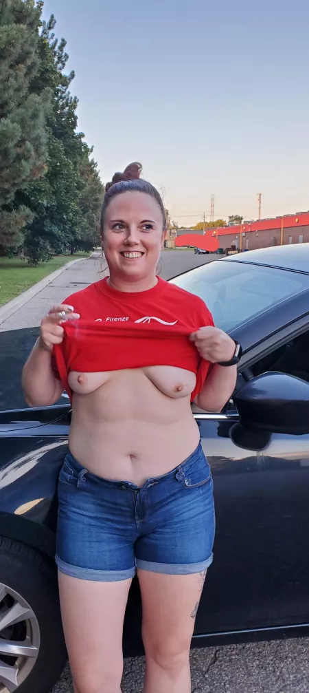 Oops did anyone see me 🤫 (f)