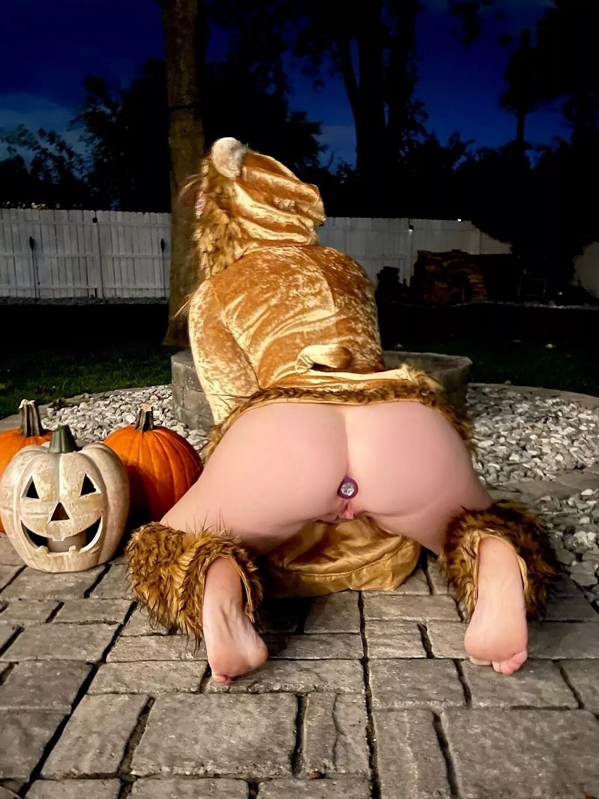 Halloween Nude