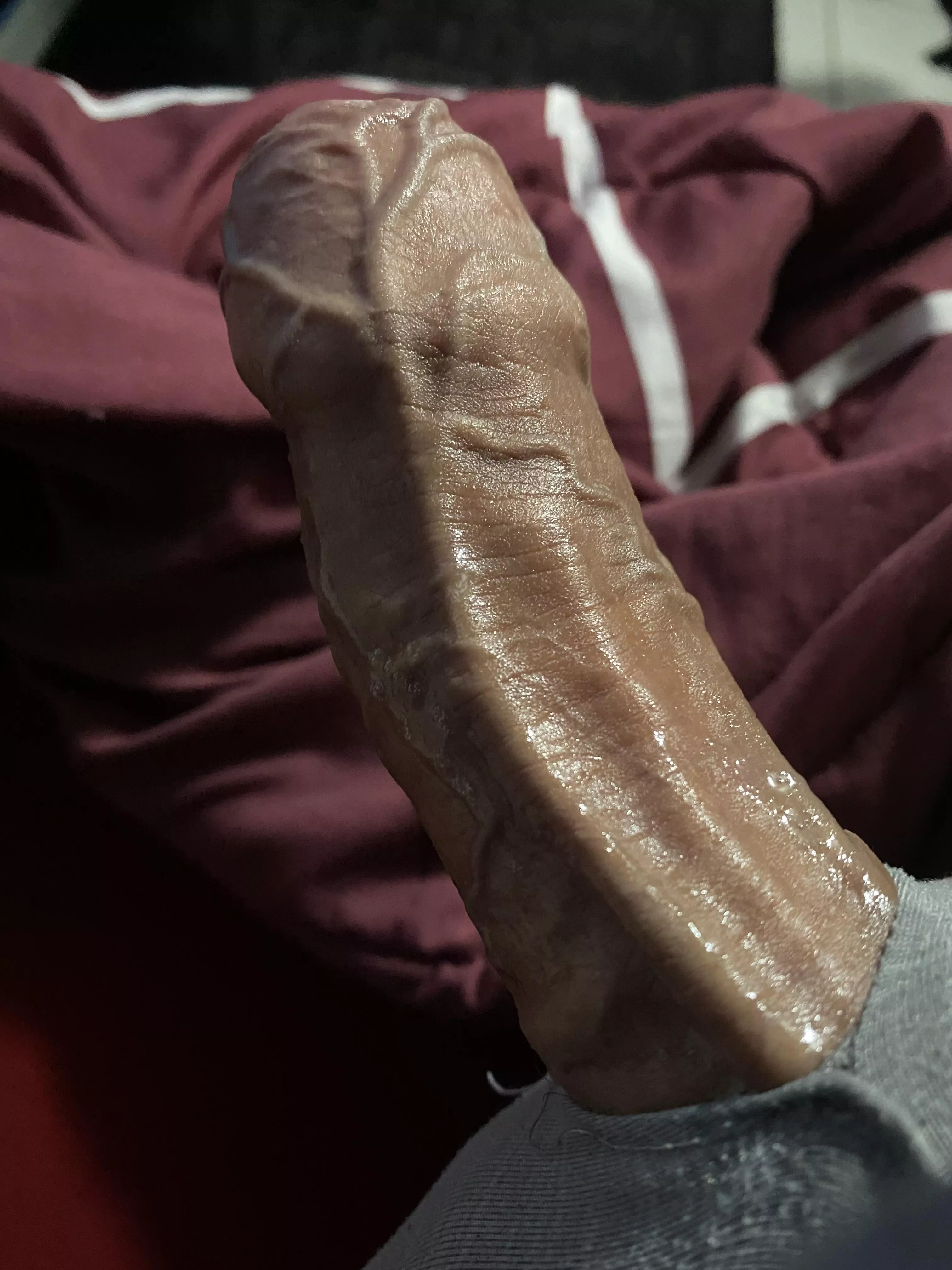 oops theres a hole in my shorts 😓 oops theres a hole in my shorts 😓