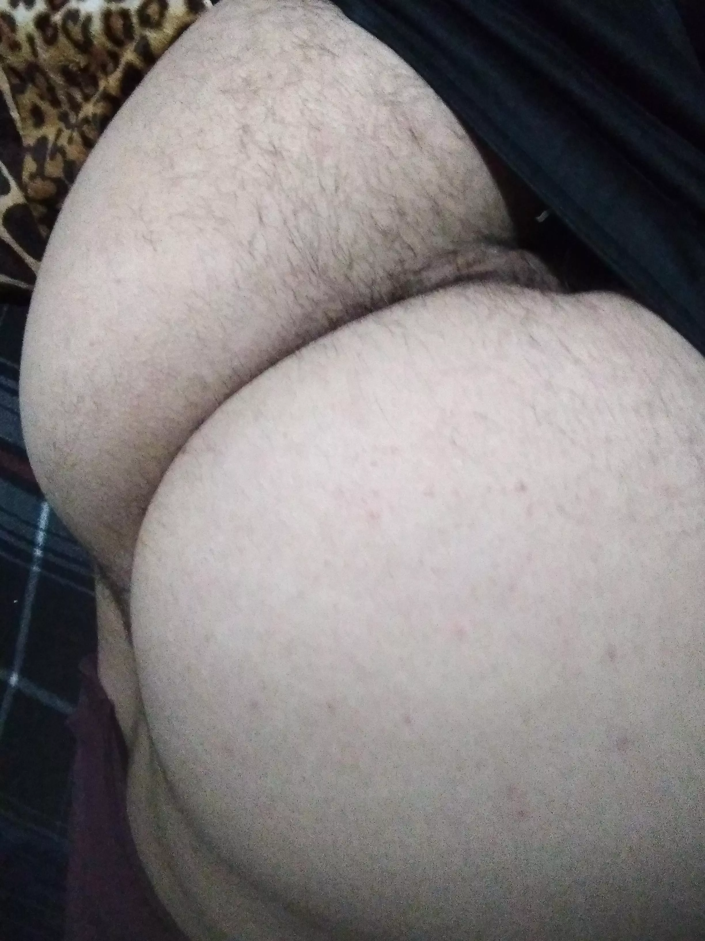 Open me up boys 🍑