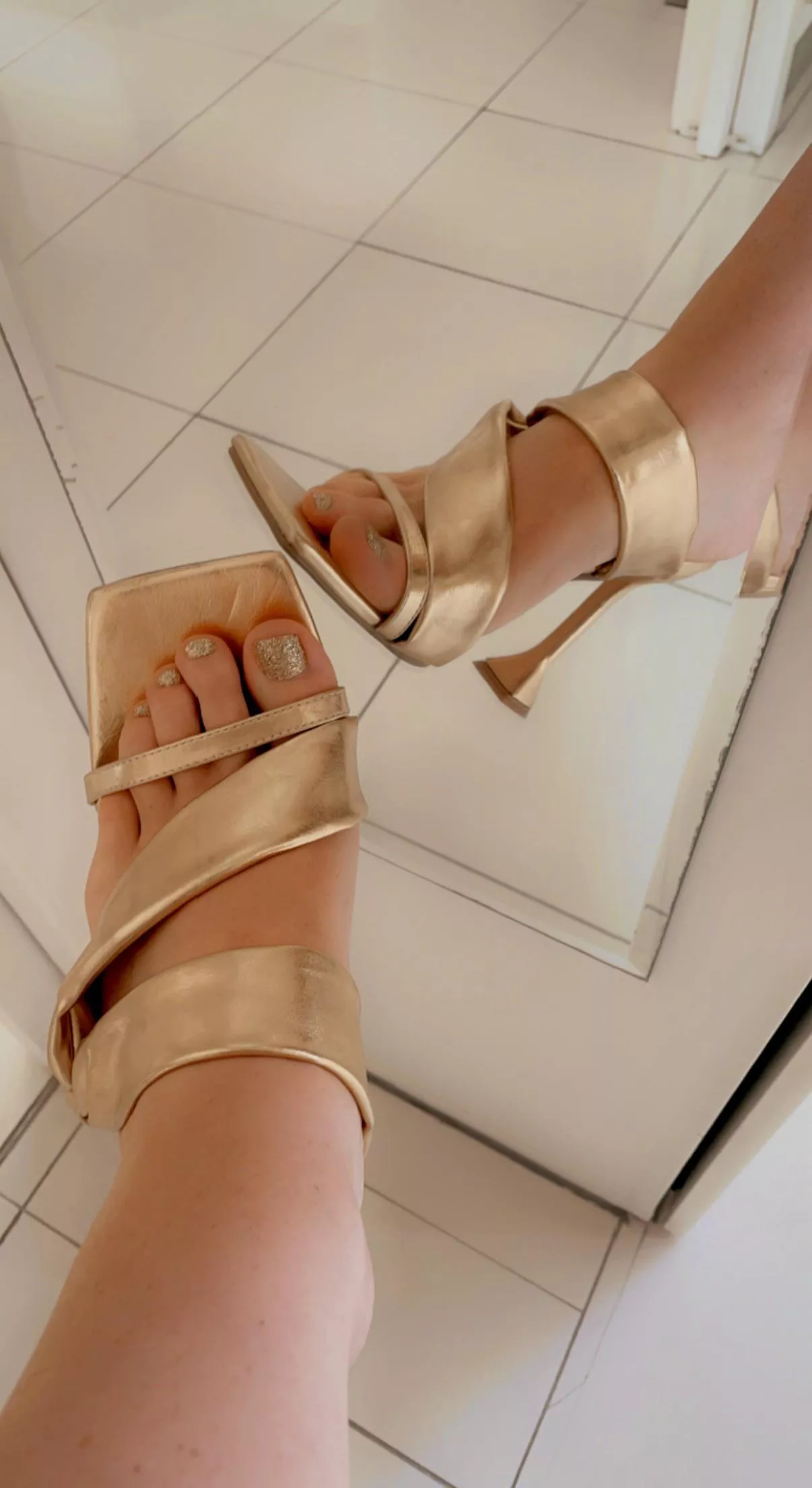 Open toe heels make me feel sexy