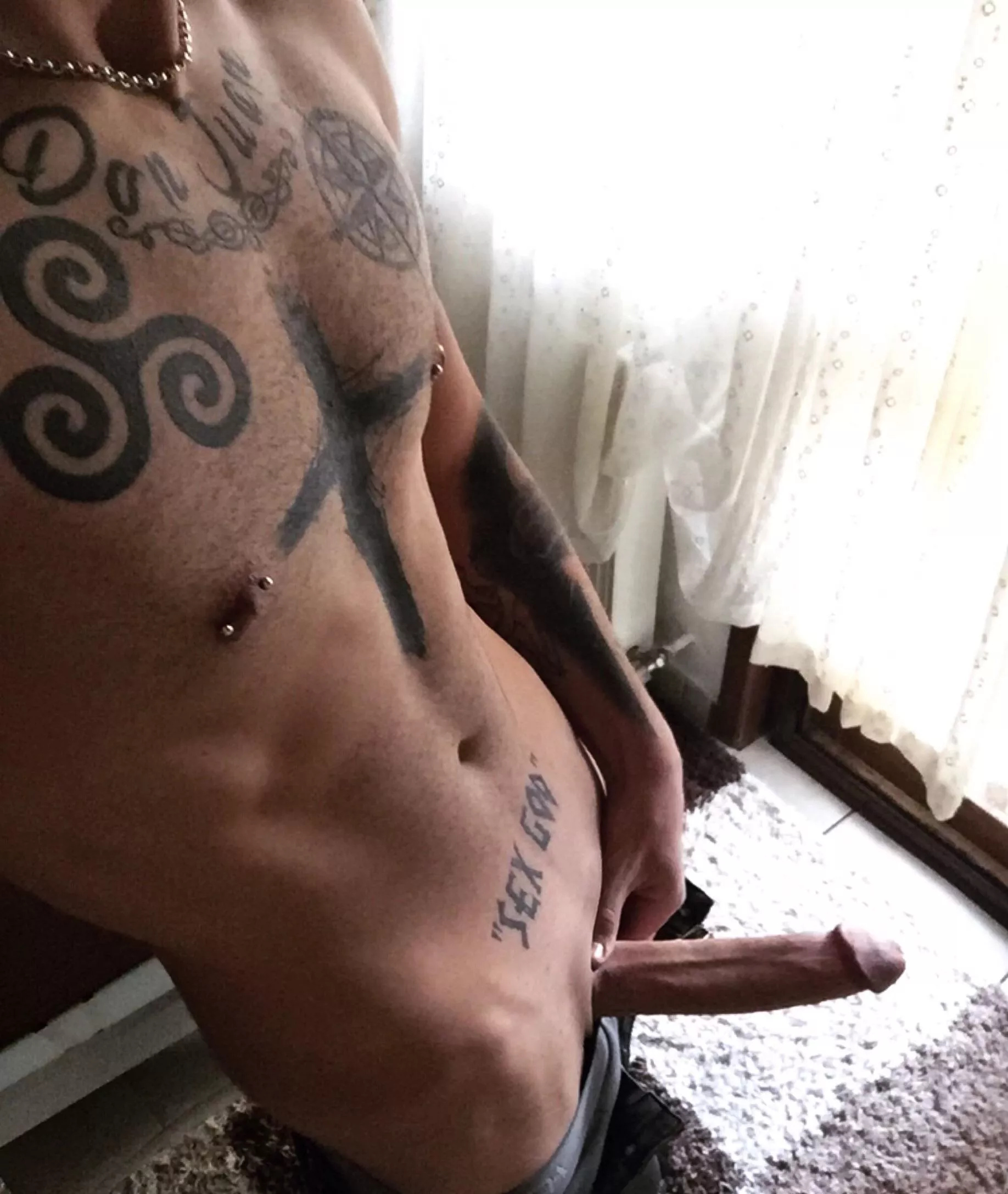 Open your mouth! I'll Cum for you ππ¦ Open your mouth! I'll Cum for you ππ¦