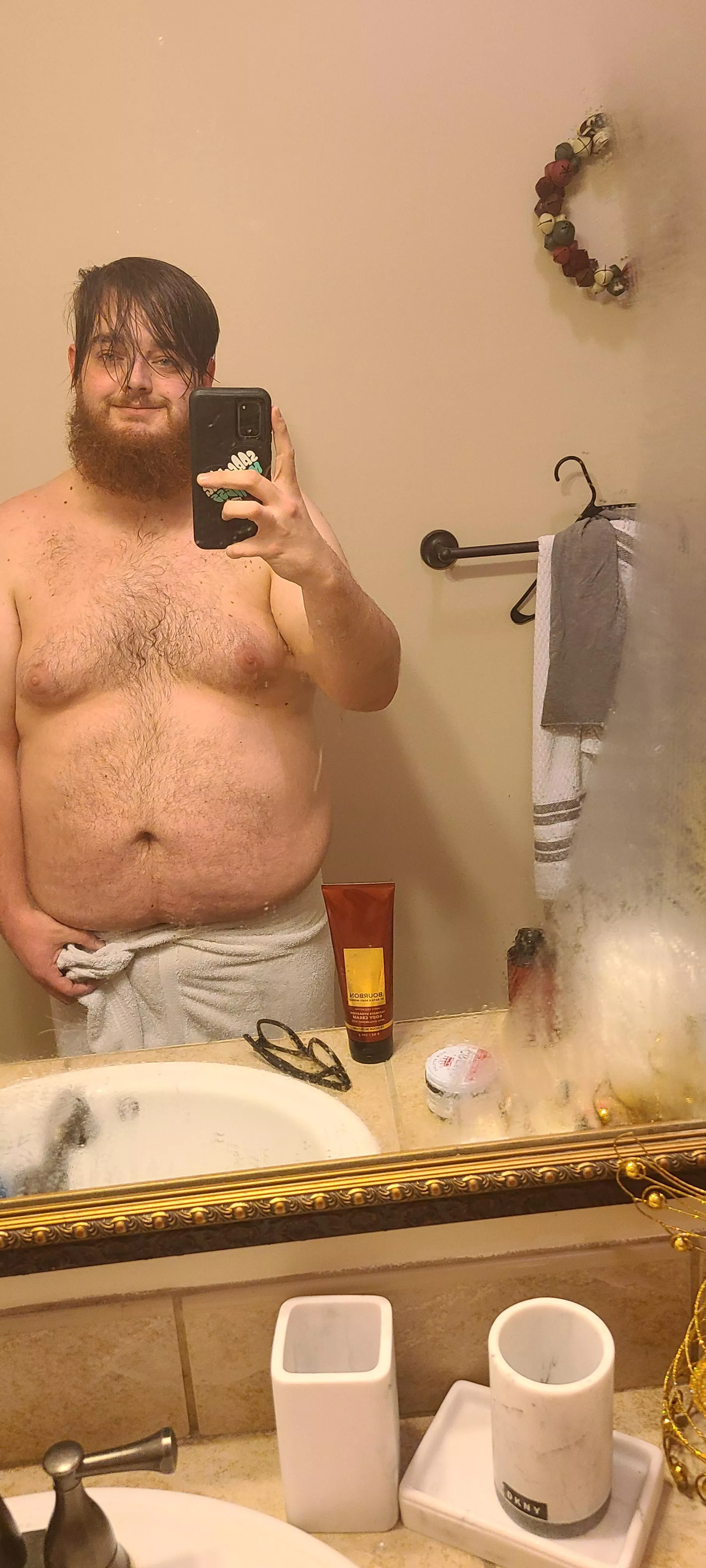 Opening one gift won't hurt.🤫🎁