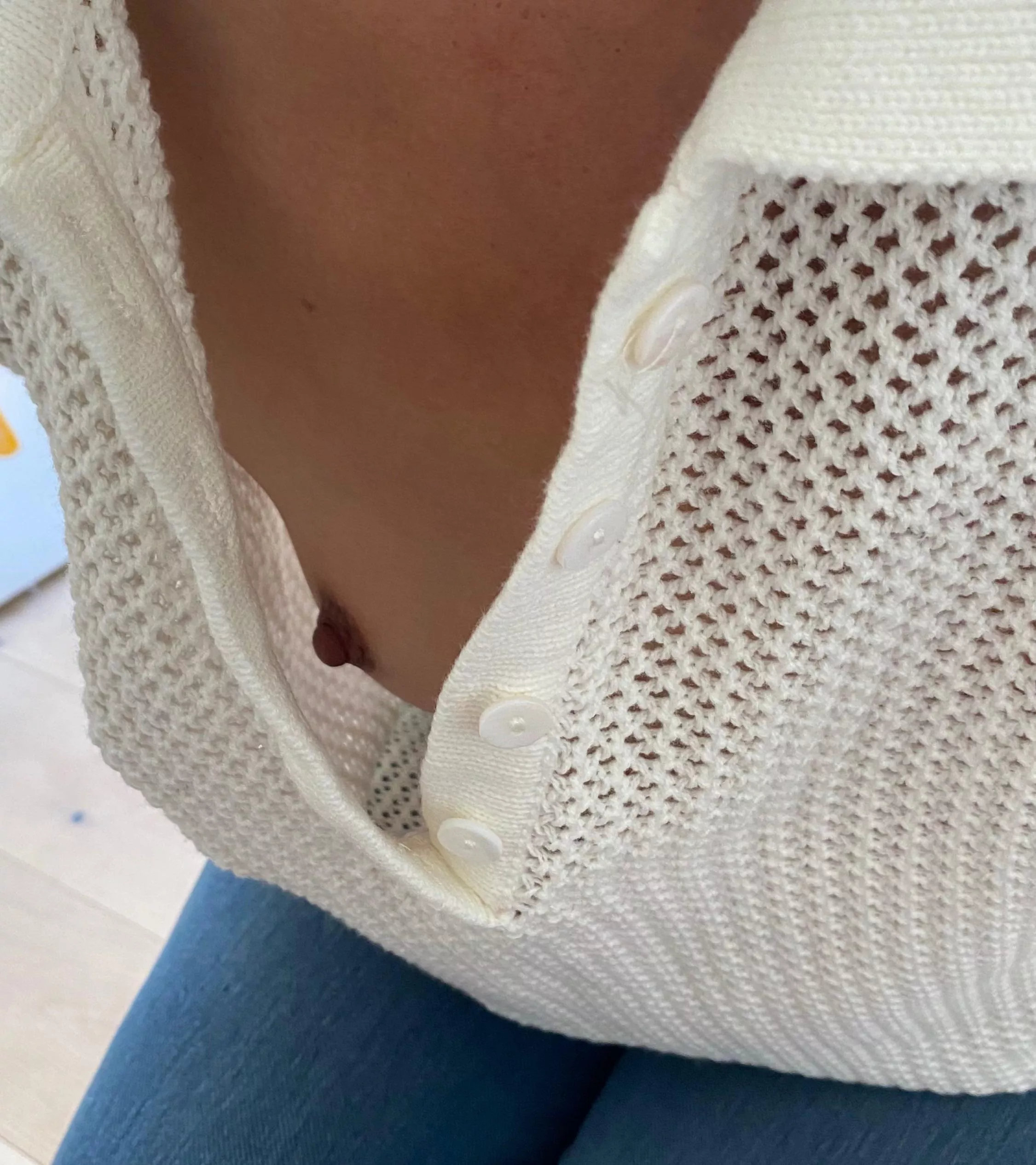 Opps sorry for leaning over too much . Did you see anything ? (F)